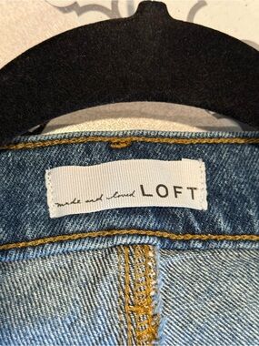 LOFT The 90’s High Waist Straight Distressed Jeans Size 8